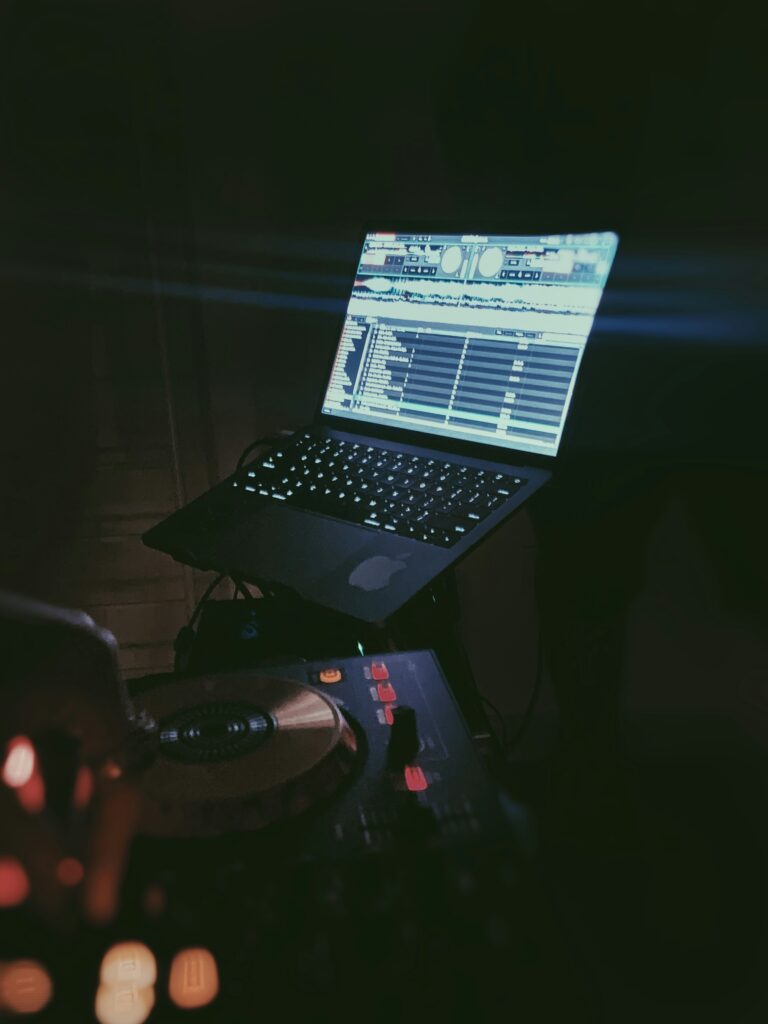 syahmi-syahir-g3FQqwDcPuw-unsplash